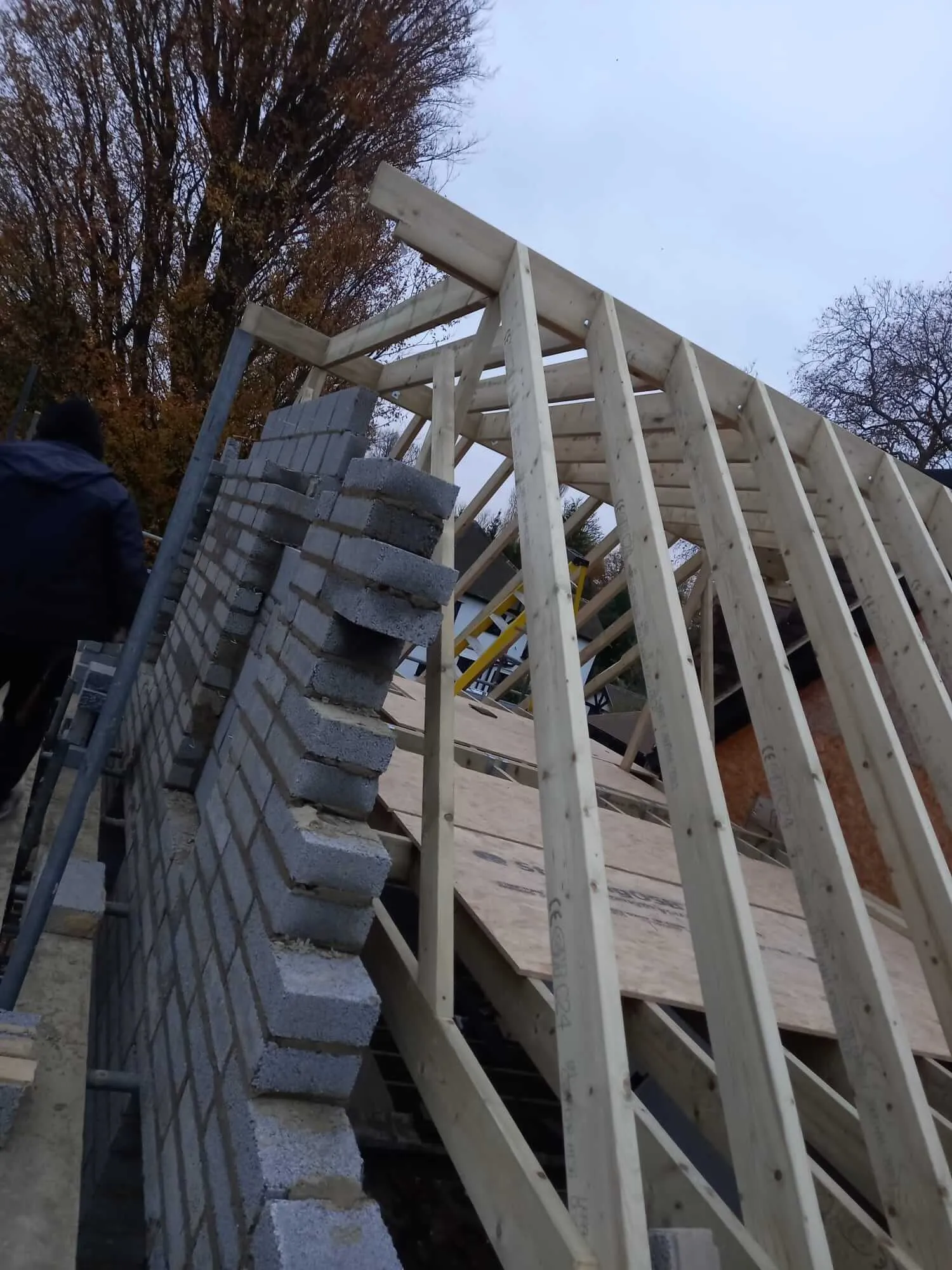 Roof rafter structure and breeze block walls for dormer loft conversion